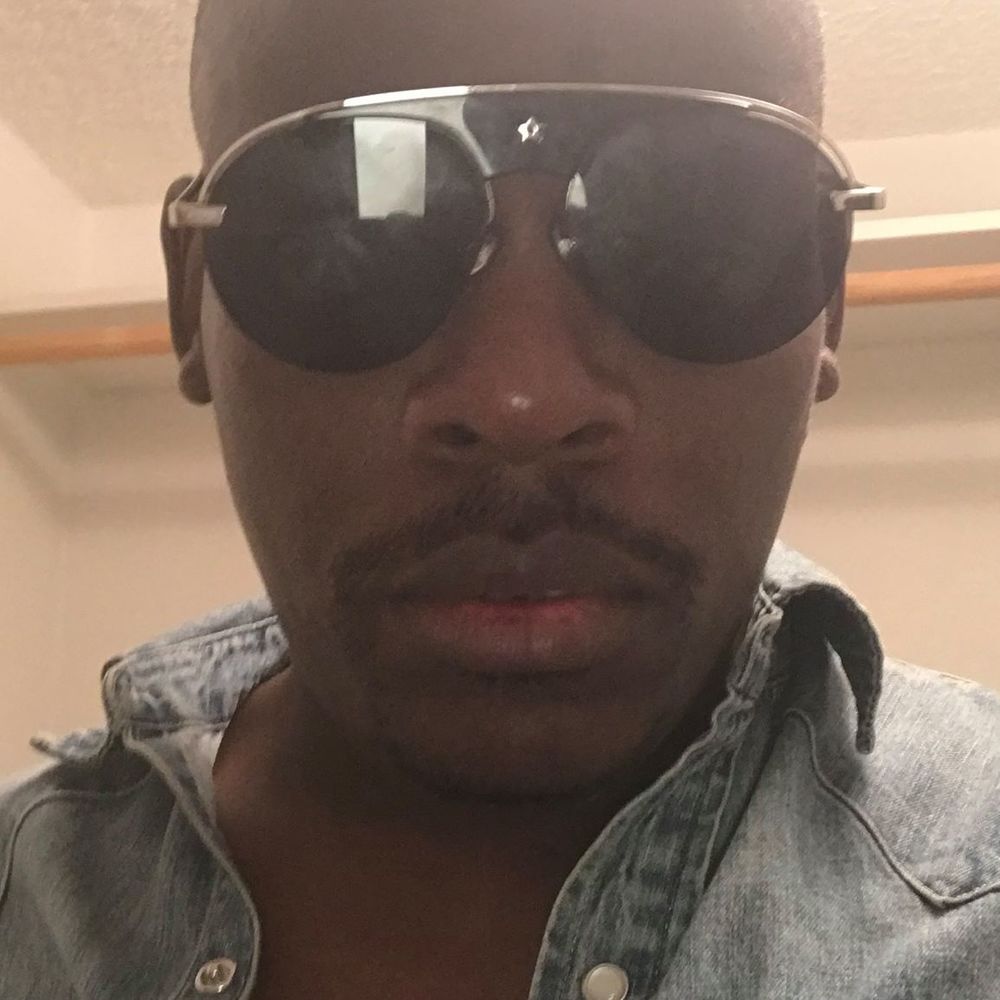 Meet your Posher, Kelvin